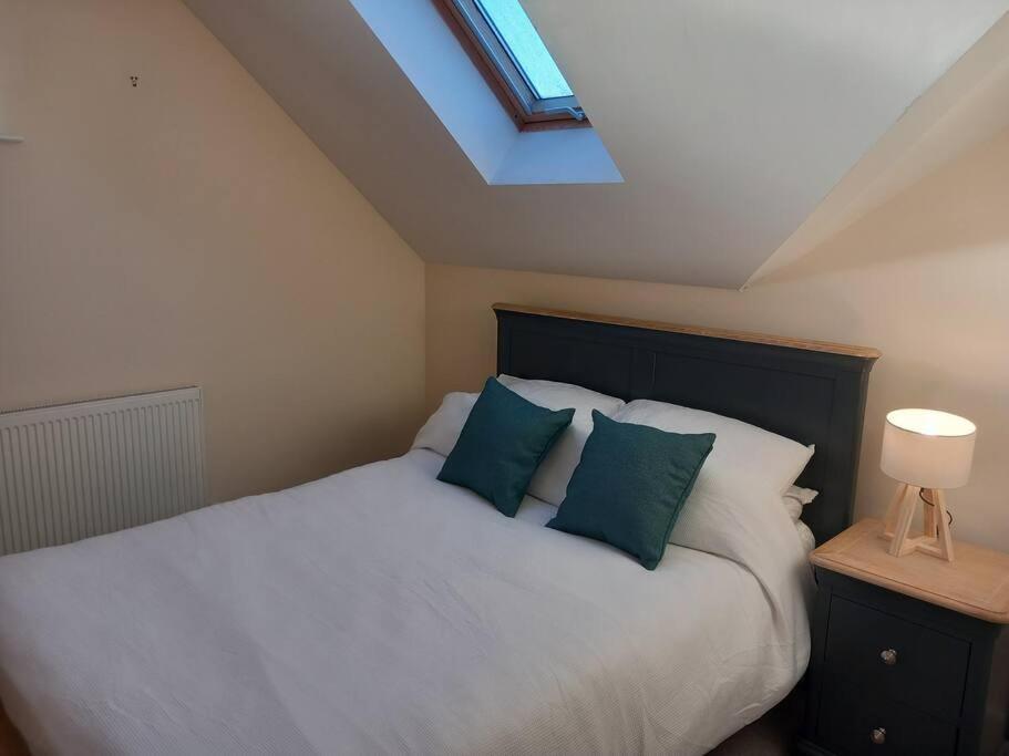 Roomy Penthouse 2 Double Bed Apartment - Spacious - Central Beeston - Free Secure Parking - Nottingham Extérieur photo