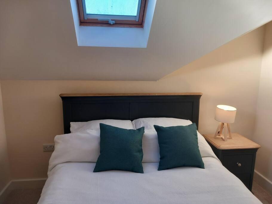 Roomy Penthouse 2 Double Bed Apartment - Spacious - Central Beeston - Free Secure Parking - Nottingham Extérieur photo